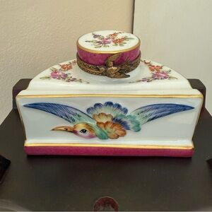 Vintage Limoges France Porcelain Inkwell – Hand Painted, Bird Clasp, No. 024
